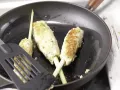 Zitronengras-Fischspieße Zubereitung Schritt 6 Zitronengras-Fischspieße Zubereitung Schritt 6