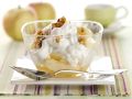 Apfel-Schmand-Schichtspeise mit Nusskrokant Rezept