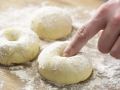 Bagels mit Paprika und Frischkäsecreme Zubereitung Schritt 4 Bagels mit Paprika und Frischkäsecreme Zubereitung Schritt 4