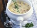 Bayerische Brotsuppe mit Schnittlauch Rezept