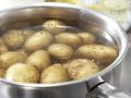 Bayerischer Kartoffelsalat Zubereitung Schritt 1 Bayerischer Kartoffelsalat Zubereitung Schritt 1