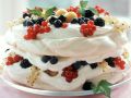 Beeren-Baisertorte Rezept