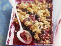 Beerenauflauf mit Streuseln Rezept