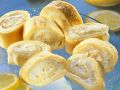 Biskuitröllchen mit Zitronencreme Rezept