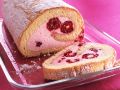 Biskuitrolle mit Himbeer-Creme Rezept