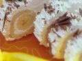 Biskuitroulade mit Bananen Rezept