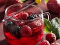 Bowle mit Beeren Rezept