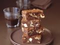 Brownies mit weißer Schokolade und Walnüssen Rezept