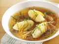Brühe mit Grießnockerl und Gemüsejulienne Rezept