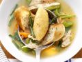 Brühe mit Hähnchen Rezept