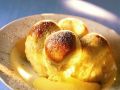 Buchteln mit Vanillesauce Rezept
