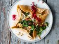 Buchweizen-Galette mit Spinat, Ziegenkäse und Walnüssen Rezept