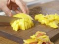 Bunter Mango-Kohl-Salat Zubereitung Schritt 4 Bunter Mango-Kohl-Salat Zubereitung Schritt 4