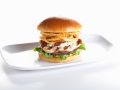Burger mit Huhn und frittierten Zwiebeln Rezept
