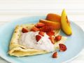 Crêpe mit Obst und Joghurt Rezept