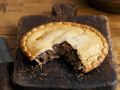 Englische Rindlfeischpastete (Steak and Ale Pie) Rezept