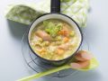 Erbsensuppe mit Würstchen Rezept