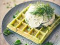 Erbsenwaffeln mit Sojajoghurt Rezept