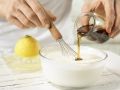 Erdbeer-Joghurt-Eis Zubereitung Schritt 1 Erdbeer-Joghurt-Eis Zubereitung Schritt 1
