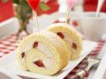 Erdbeerrolle mit Mascarpone Rezept