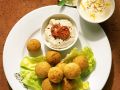 Falafel mit verschiedenen Saucen Rezept