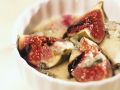 Feigen mit Blauschimmelkäse und Honigsoße Rezept