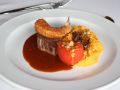 Filet vom Rind auf Sherry-Jus, Garnele im Sardinenmantel Rezept