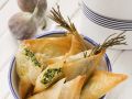 Filoteigtaschen mit zweierlei Füllung (Spinat-Feta oder Feige-Walnuss) Rezept