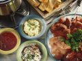 Fondue mit Dips Rezept