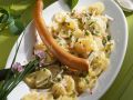 Frankfurter Würstchen auf Kartoffelsalat Rezept