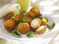 Frittierte Hackbällchen mit Käsefüllung Rezept