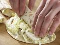 Fruchtige Chinakohl-Wraps Zubereitung Schritt 7 Fruchtige Chinakohl-Wraps Zubereitung Schritt 7