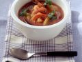 Fruchtige Tomatensuppe mit Garnelen Rezept
