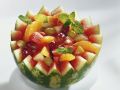 Fruchtsalat in der Melone Rezept