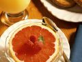 Frühstück mit Grapefruit und Brot Rezept