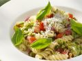 Fusilli mit Zucchini, Tomaten und Basilikum Rezept