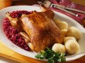 Gans mit Beilagen Rezept