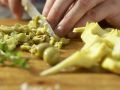 Garnelen-Pizza mit Artischockenherzen Zubereitung Schritt 3 Garnelen-Pizza mit Artischockenherzen Zubereitung Schritt 3