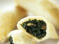 Gebackene Spinat-Blätterteigtaschen Rezept