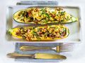 Gebackene Zucchini mit Couscous und Oliven Rezept