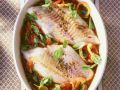 Gebackener Zander mit Tomatensauce Rezept
