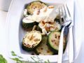 Gebratene Zucchini mit Feta und Pinienkernen Rezept