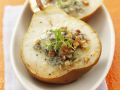 Gefüllte Birnen mit Blauschimmelkäse und Walnüssen überbacken Rezept