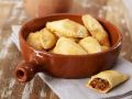 Gefüllte Teigtaschen auf spanische Art Rezept