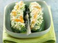Gefüllte Zucchini mit würzigem Käse Rezept