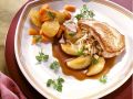 Gefülltes Schweineschnitzel mit Apfel-Weißkohl Rezept
