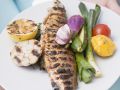 Gegrillter Fisch mit Gemüse Rezept