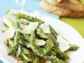 Gegrillter grüner Spargel als Salat Rezept