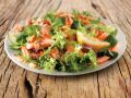 Gemischter Salat mit Räucherlachs Rezept