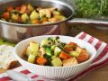 Gemüseeintopf mit Lachs Rezept